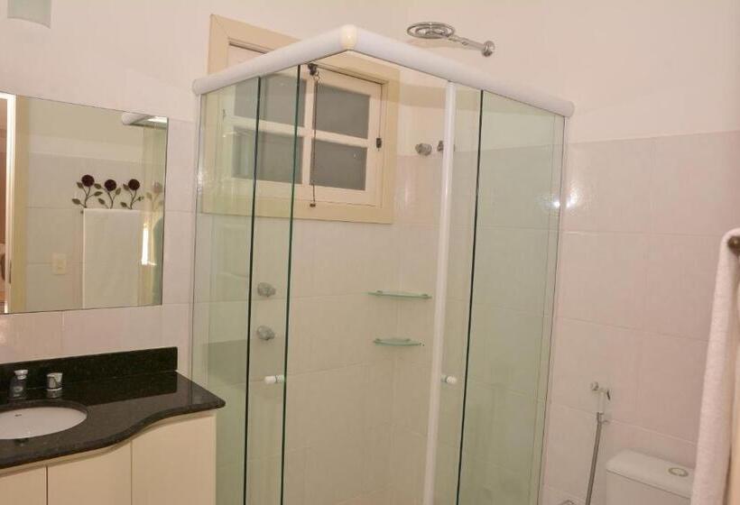 スタンダードトリプルルーム, Pousada In Garden