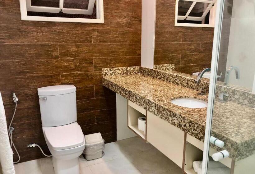 デラックストリプルルーム, Pousada In Garden