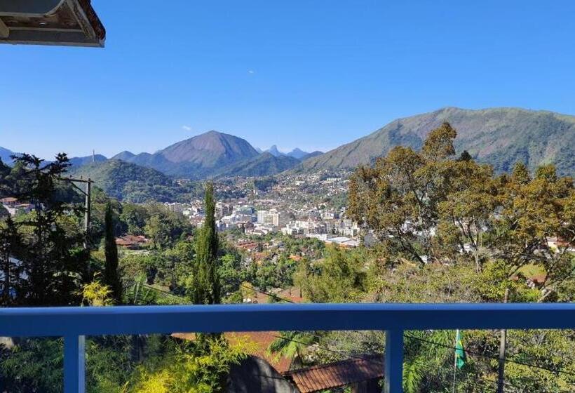 コンフォートトリプルルーム, Pousada In Garden