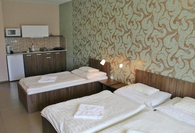 استودیوی استاندارد, Toskána