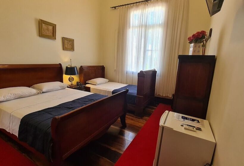 اتاق لوکس سه تخته, Pousada Dom Petropolis