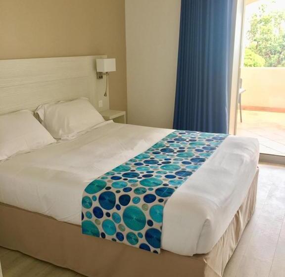 Familiekamer met Uitzicht op Zee, Hôtel Beau Site