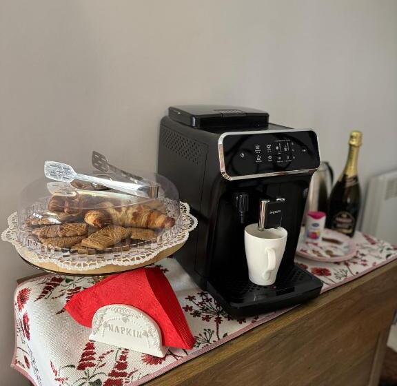 غرفة عائلية, Cetatea Medievala