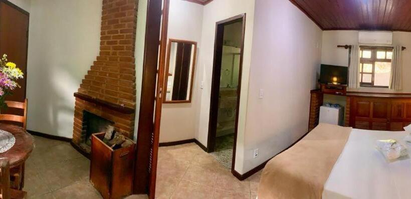 标准间带阳台, Pousada Caminho Das Candeias