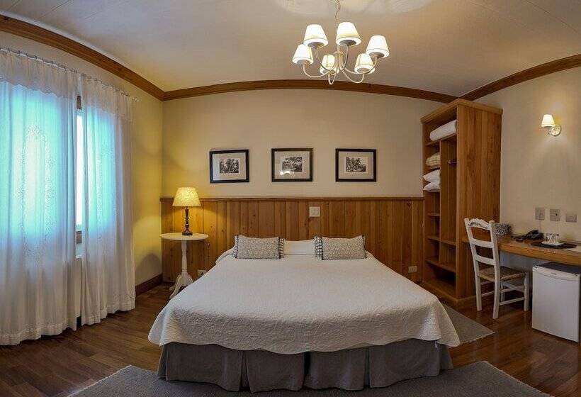 חדר דלוקס, Solar D Izabel