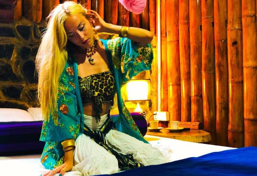 Quarto standard, Little Folly