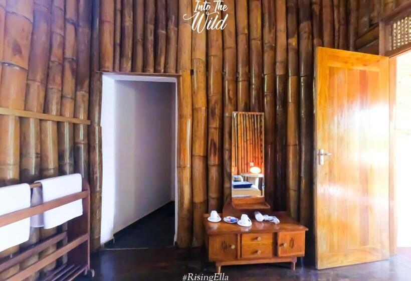 Quarto Economy, Little Folly