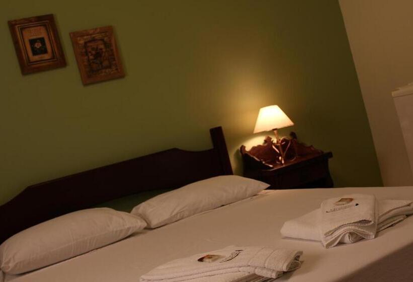 Üç Kişilik Standart Oda, Pousada Fazenda Sant’ana