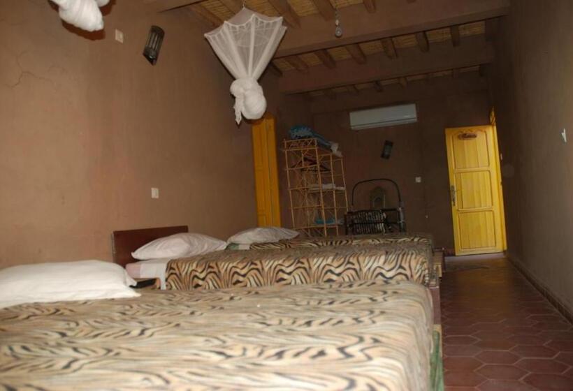 اتاق استاندارد چهارنفره با چشم‌انداز باغ, D Hôte Jnane Dar Diafa