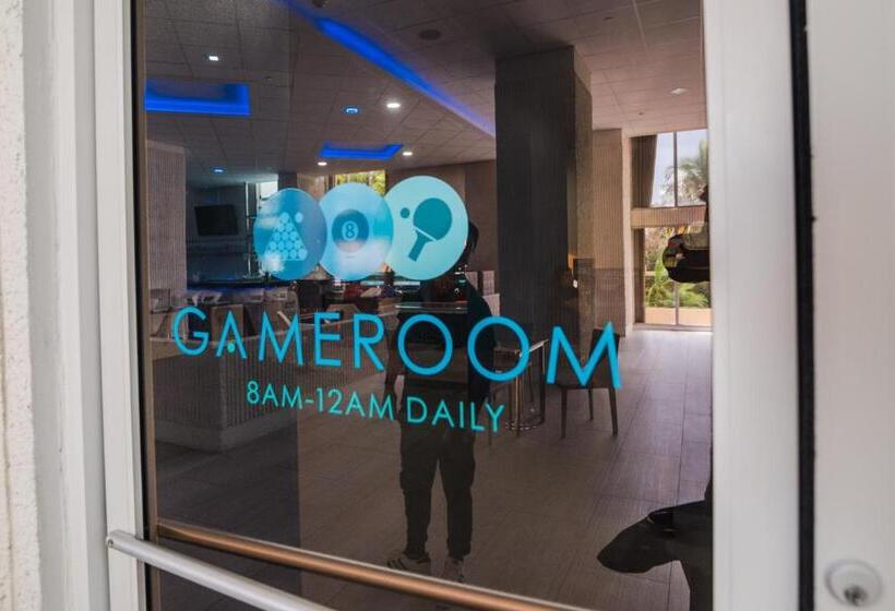 استودیوی استاندارد با چشمانداز دریا, Ocean View Deluxe Suite: Pvt. Beach & Pool