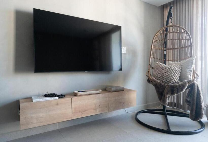 آپارتمان 1 خوابه با چشمانداز دریا, Ocean View Deluxe Suite: Pvt. Beach & Pool