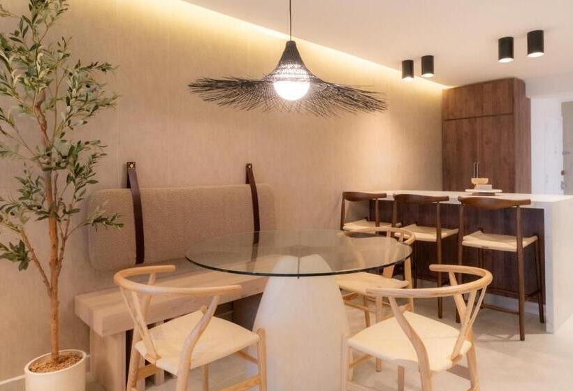 آپارتمان 1 خوابه با چشمانداز دریا, Ocean View Deluxe Suite: Pvt. Beach & Pool