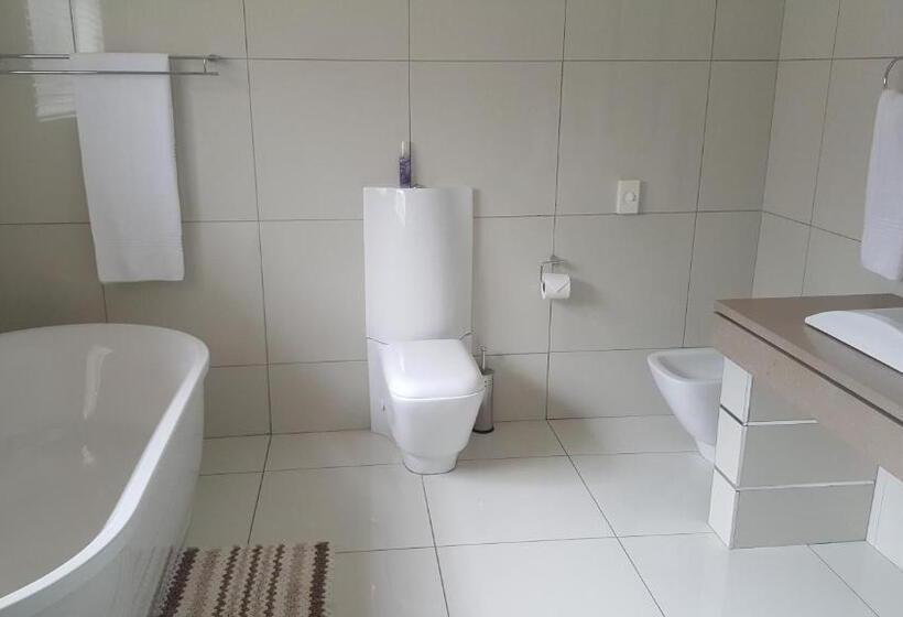 Люкс с Балконом, Fa Trez Guest House And Spa