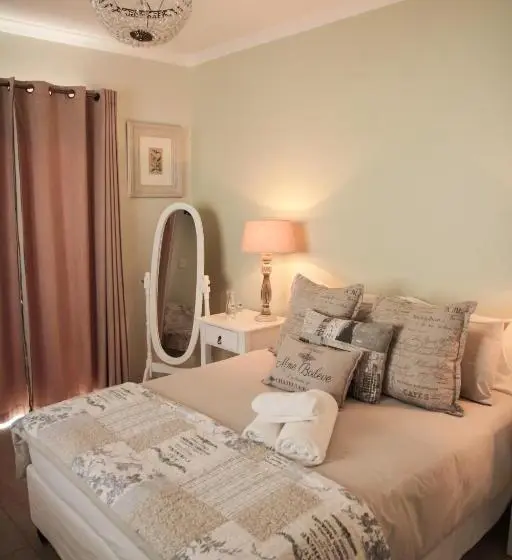 デラックスルーム, Olive Manor Guest House