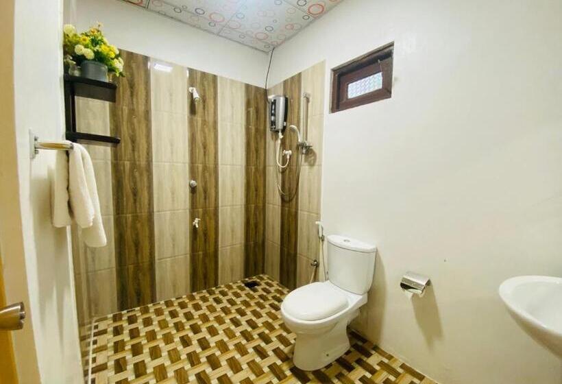 豪华房间, Priyavimana Resort