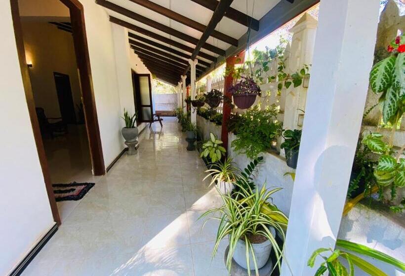 Вилла 2 Спальни, Priyavimana Resort