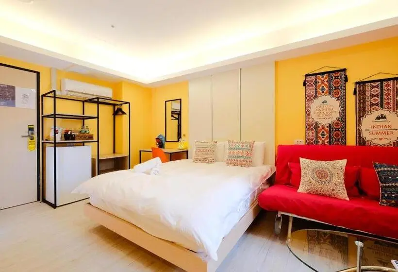 اتاق استاندارد, Colorfun Inn