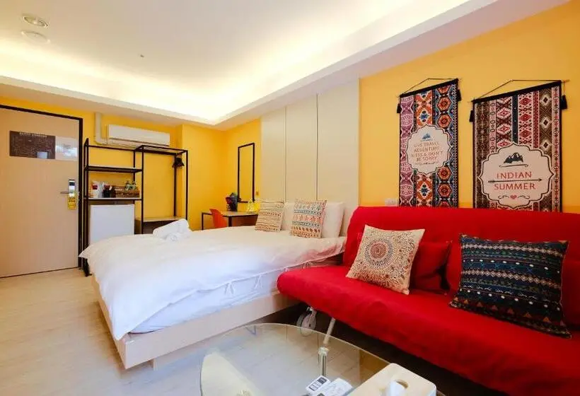 اتاق استاندارد, Colorfun Inn