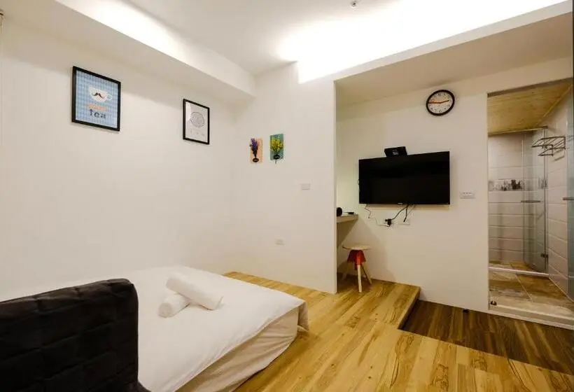 اتاق عادی, Colorfun Inn