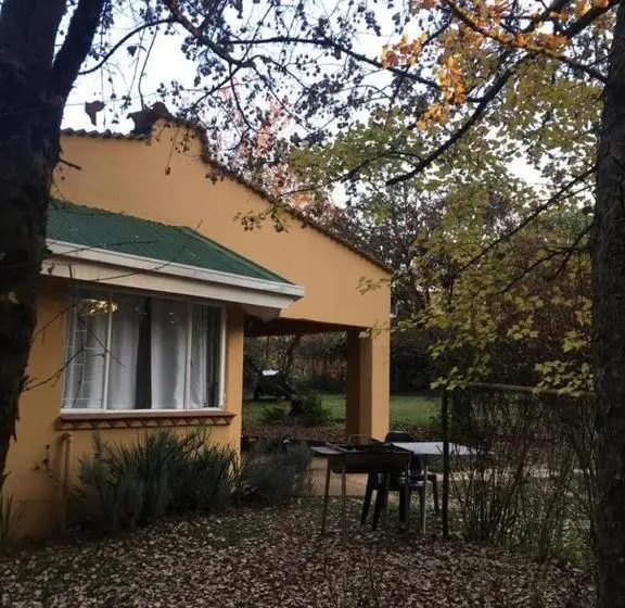 ガーデンビュースタンダードルーム, Sanfern Downs Cottage