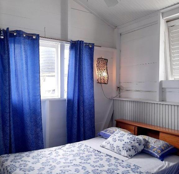 اتاق لوکس, Onelovecottagetobago Upstairs Apartment