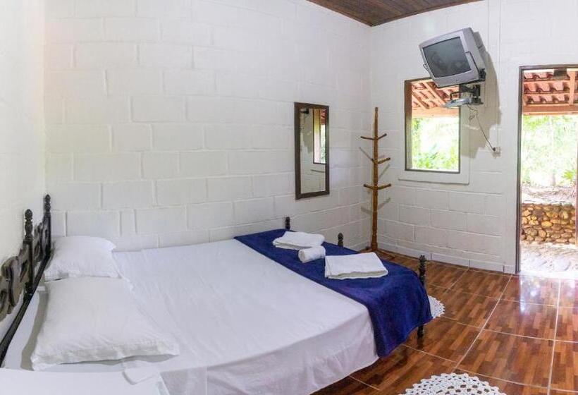 جناح, Pousada Casa De Pedra