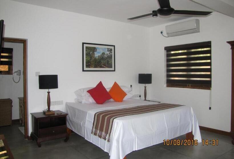 غرفة ديلوكس, Zee's Garden