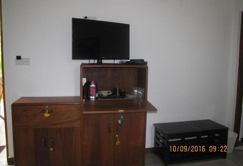 标准间带阳台, Zee's Garden