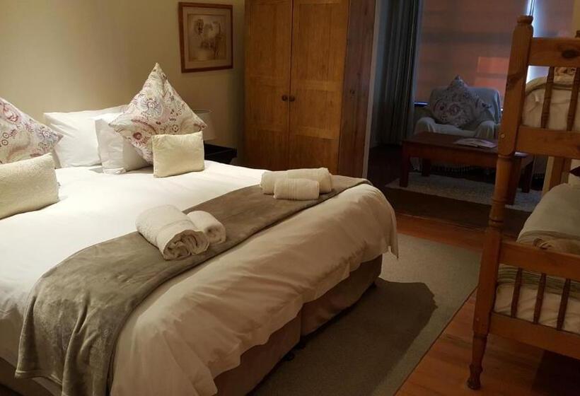 디럭스 트리플 룸, Copperpot Guesthouse