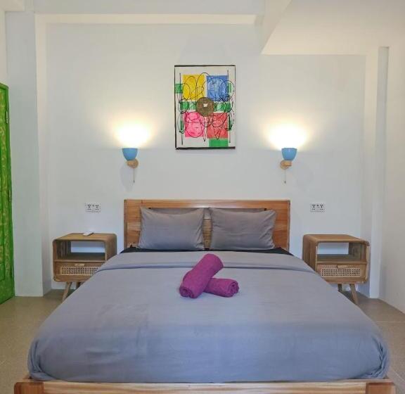 低层单卧公寓, Tipsea Turtle Rooftop Hostel Gili Trawangan