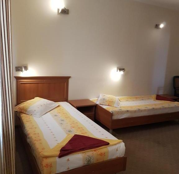 스탠다드 발코니 룸, Guest House Markovi Aheloy