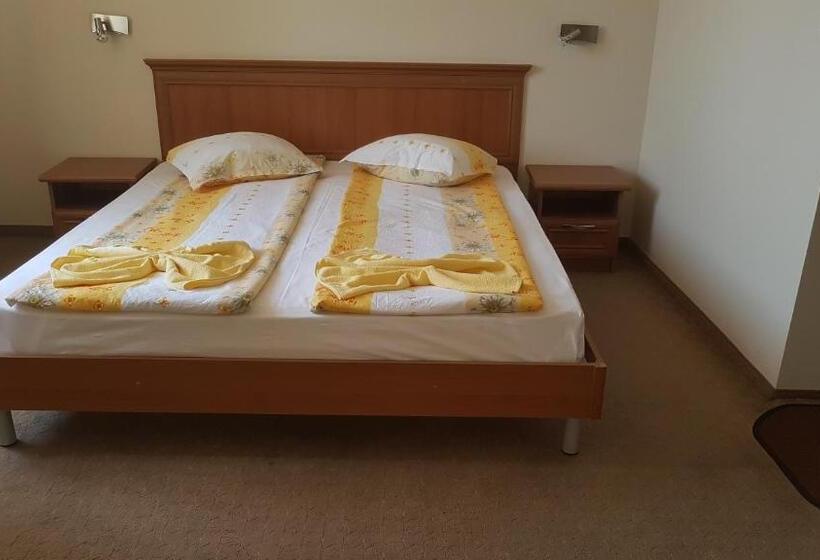 발코니 디럭스 룸, Guest House Markovi Aheloy