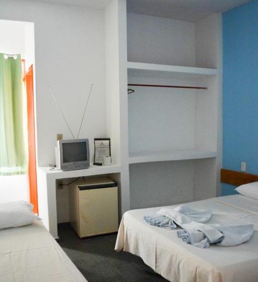 经济型三人房间, Pousada Itaúnas