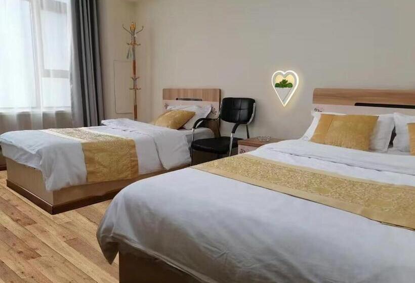 غرفة عائلية, Xinming Fashion