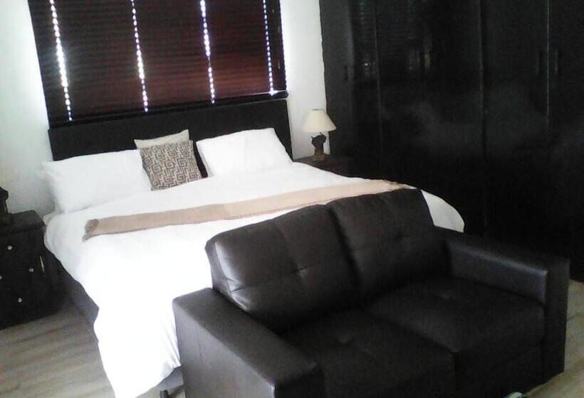 غرفة قياسية سرير كينج, Aliwal Villa Guest Lodge