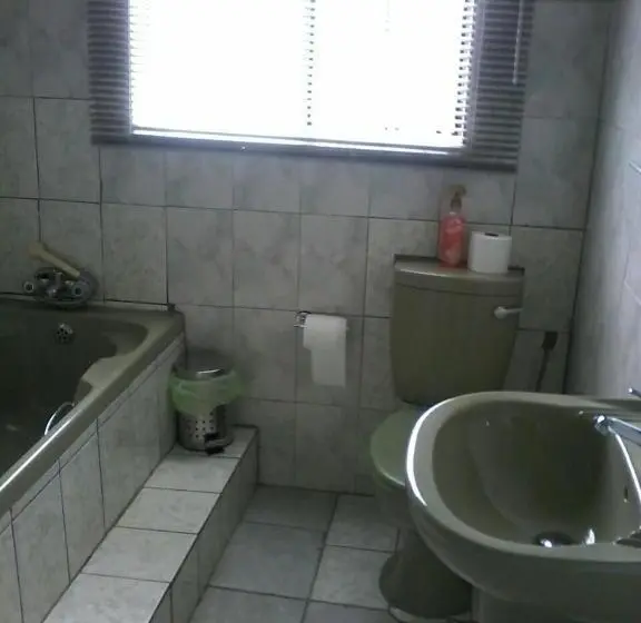 スタンダードルーム, Aliwal Villa Guest Lodge