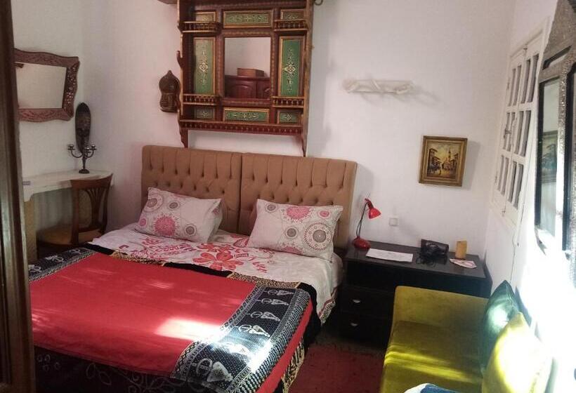 خانه 2 خوابه, The 18, Marsa Guest House