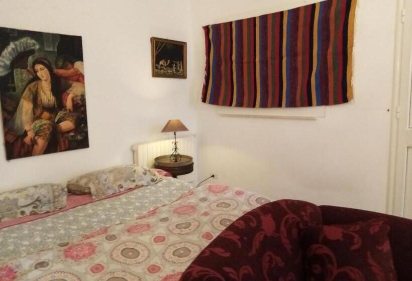 خانه 2 خوابه, The 18, Marsa Guest House