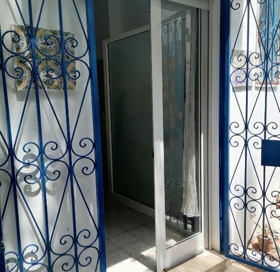 Standard Triple Room with Terrace, The 18, Marsa Guest House