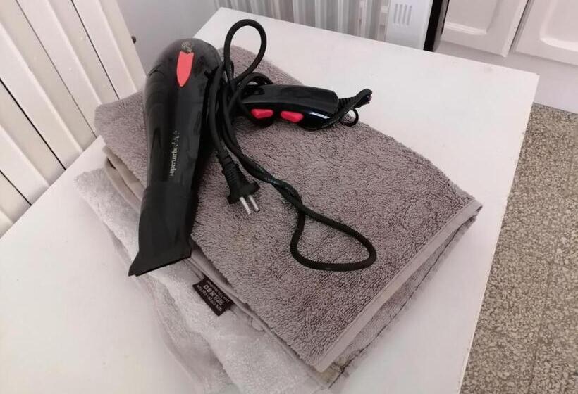 Standard Triple Room with Terrace, The 18, Marsa Guest House