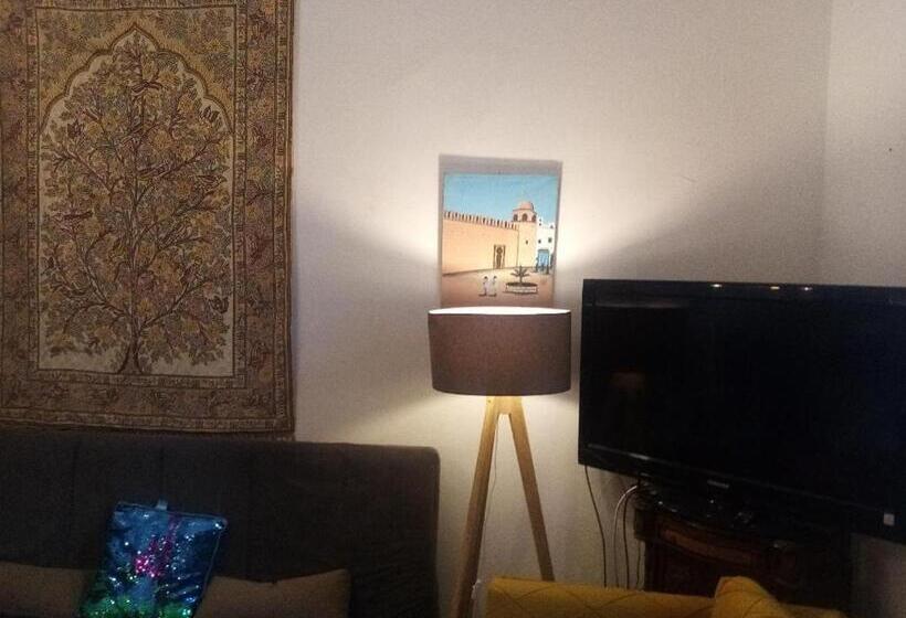 خانه 2 خوابه, The 18, Marsa Guest House