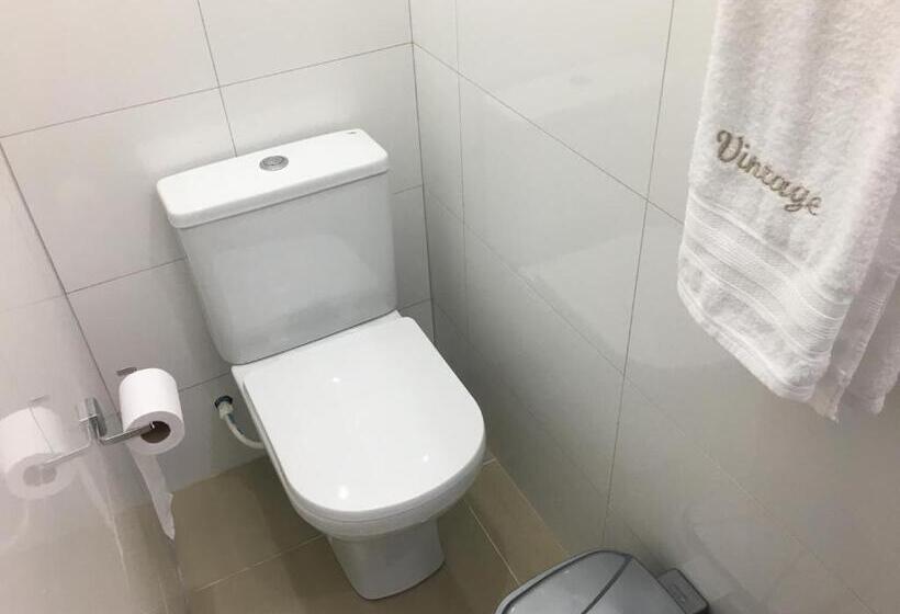 Номер Deluxe, Vintage