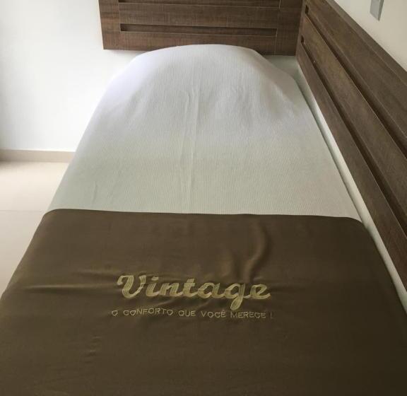 Номер Deluxe, Vintage