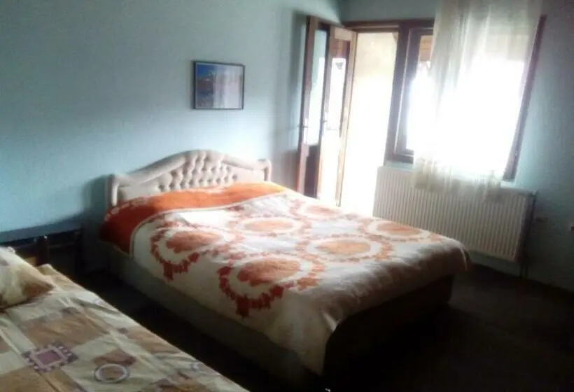 اتاق لوکس, Guesthouse Andrea A