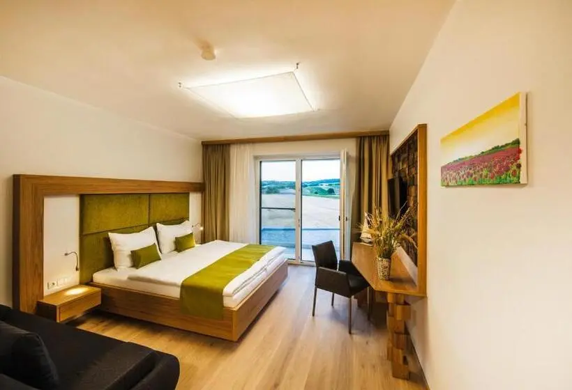 Comfort room with balcony, Gut Leithaberg