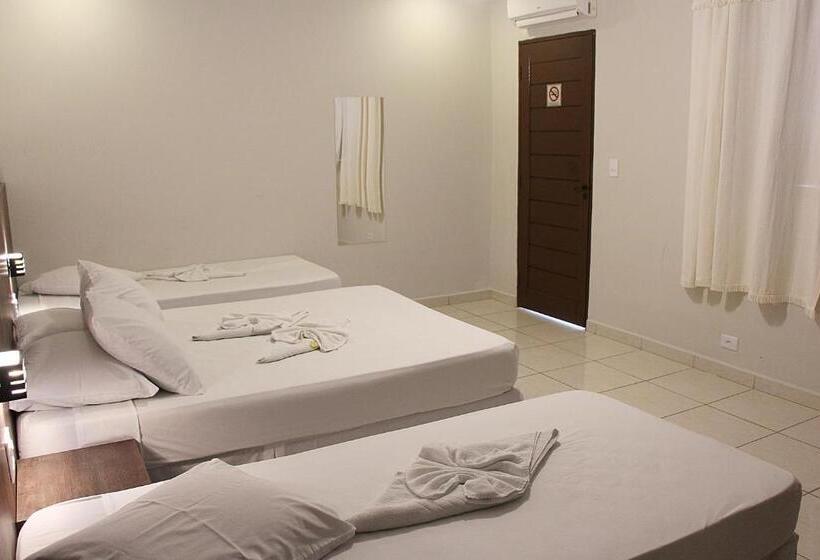 غرفة قياسية رباعية, Pousada Berro D'água