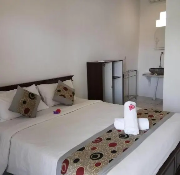 スーペリアールーム, Reynold Artha Guest House