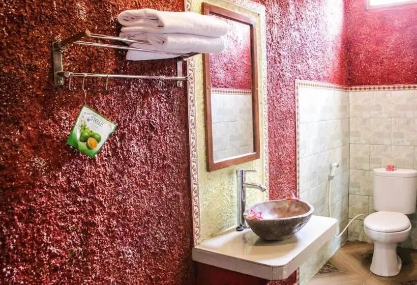 デラックスルーム, Reynold Artha Guest House
