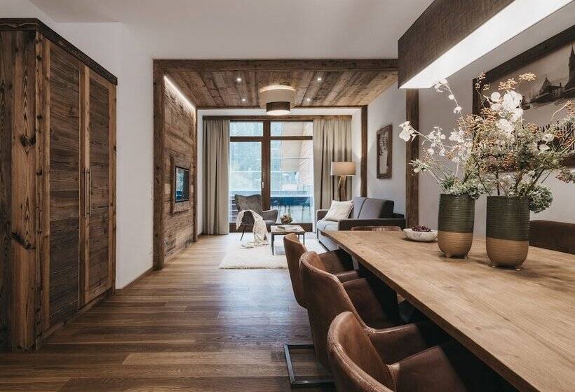 3ベッドルームアパートメント, Vaya St Anton