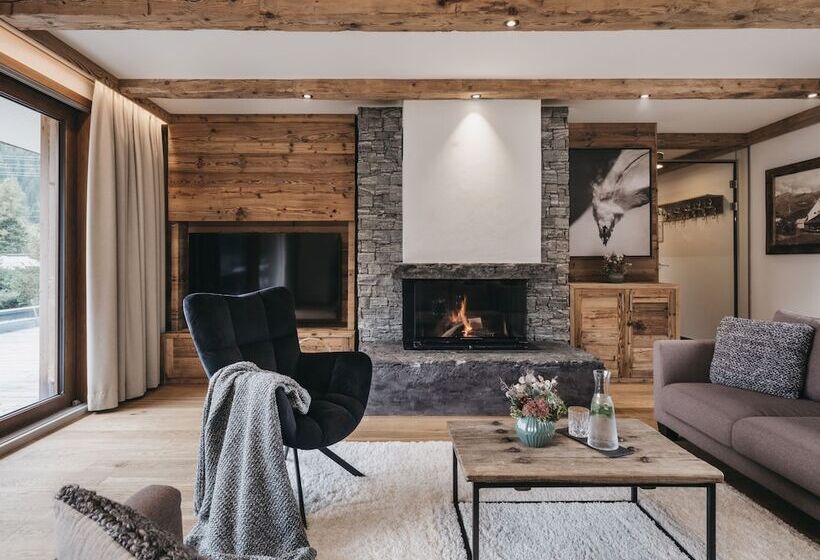 1ベッドルームペントハウスアパート, Vaya St Anton